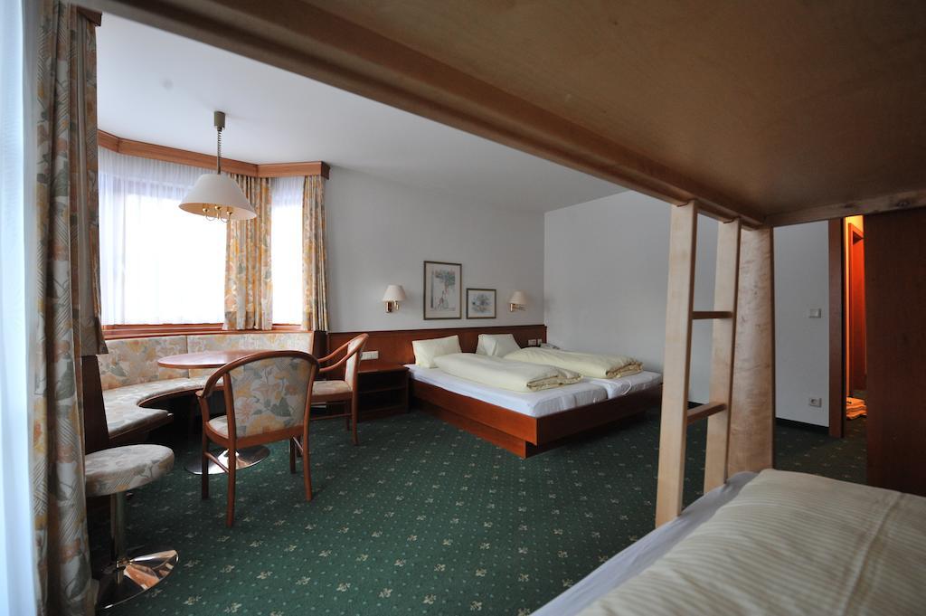 Salzburgerhof Jugend- Und Familienhotel Lofer Ruang foto