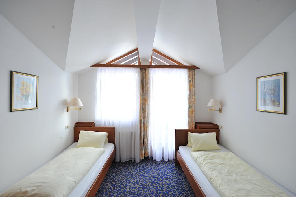 Salzburgerhof Jugend- Und Familienhotel Lofer Ruang foto